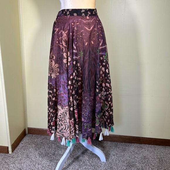 J Peterman 12 Purple Floral A Line Full Modest Maxi Skirt with fringes - Picture 1 of 15